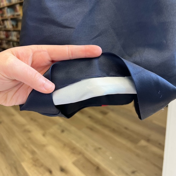 B&A navy dress with red flower, size L - Picture 4 of 4